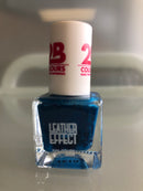 2B  Colours make the difference nail polish Leather Azure Blue